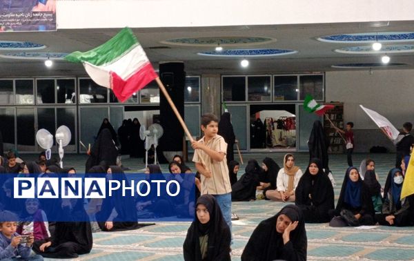 همایش مدافعان حریم خانواده در لردگان 