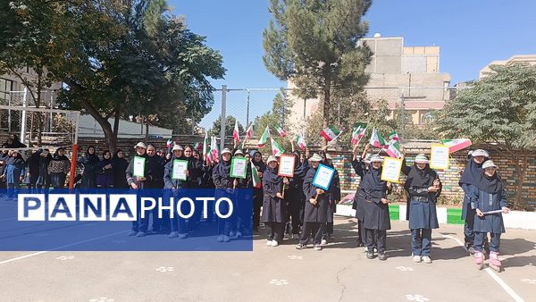 المپیاد ورزشی در دبیرستان کوثر فرهنگیان