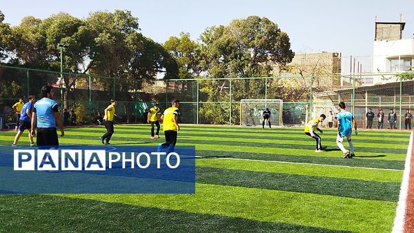 روز اول از مسابقات فوتبال المپیاد ورزشی دبیرستان شاهد ابوذر غفاری نیشابور 