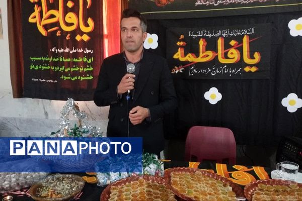 مراسم شهادت حضرت زهرا (س) و عزاداری در دبیرستان طالقانی 