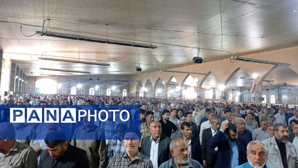 حضور پرشور مردم یاسوج در نماز جمعه خشم 