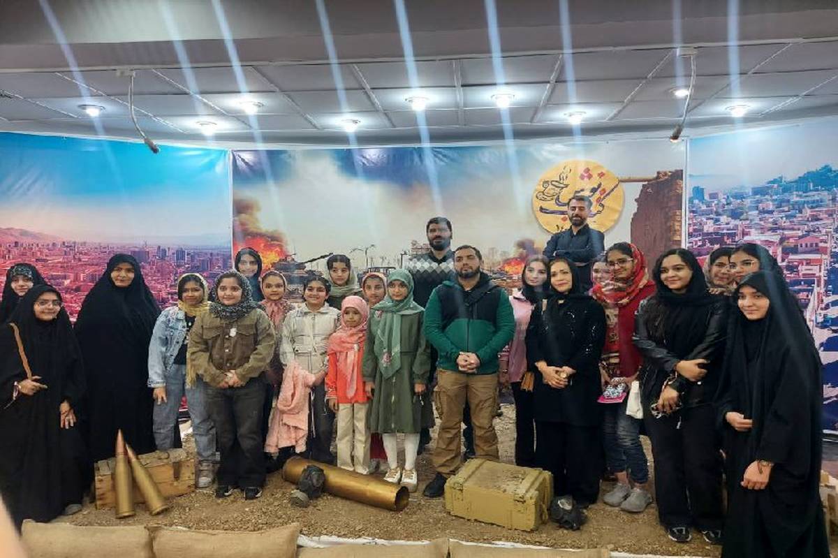 «روایت جنگ برای نسل آینده؛ از «گیرنده: سوسنگرد» تا «خاکسپاری دوم بانوی مرگ» در جمع نوجوانان کتاب‌دوست» در کتابنوش