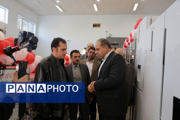 افتتاح نمایشگاه لوازم خانگی سازمان دانش‌آموزی آذربایجان شرقی 