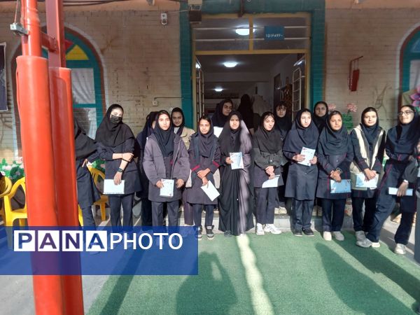 جشن  روز دانش آموز در دبیرستان دخترانه وکیلی 3(یغمای نیشابوری)