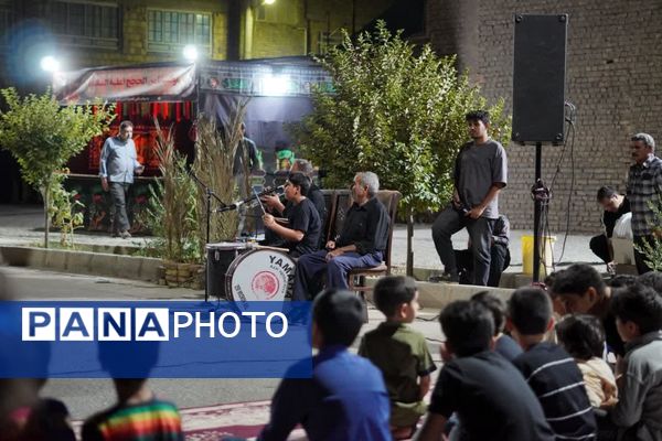 چهارمین سال برگزاری مراسم تعزیه‌خوانی گروه «عشاق‌الحسین» در اردکان