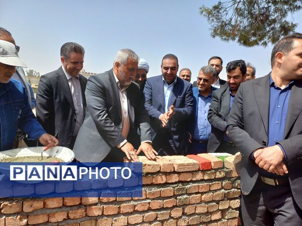 آیین خشت گذاری مدرسه ثامن الحج شهرستان اسلامشهر 