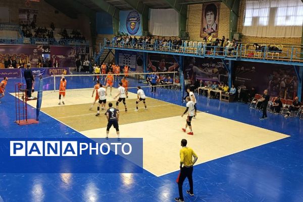 تقابل حساس سایپا ورامین و صنعتگران امید در هفته دوم لیگ برتر والیبال