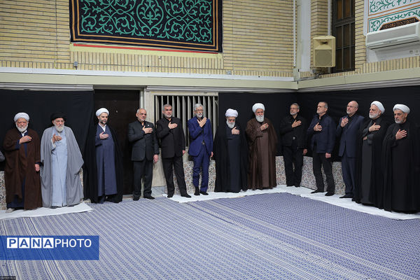 مراسم عزاداری شب شهادت حضرت فاطمةالزهرا سلام‌الله‌علیها در حسینیه امام خمینی(ره)