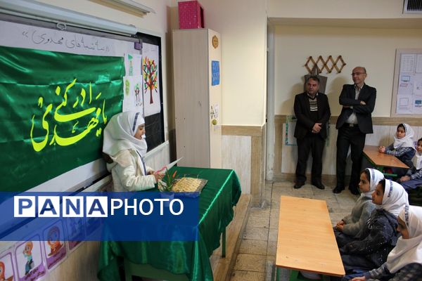 بازدید معاون پرورشی آموزش‌وپرورش ورامین از مدارس در هفته فرهنگی‌هنری «ماها»