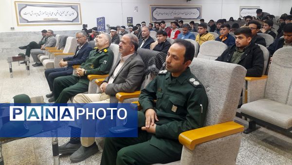 یادواره شهدای فرهنگی و دانش‌آموز در خلیل آباد 