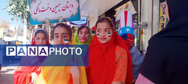 صدای وحدت دانش‌آموزان فارسان در روز ۱۳ آبان 