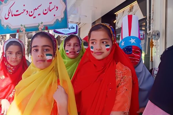 صدای وحدت دانش‌آموزان فارسان در روز ۱۳ آبان 