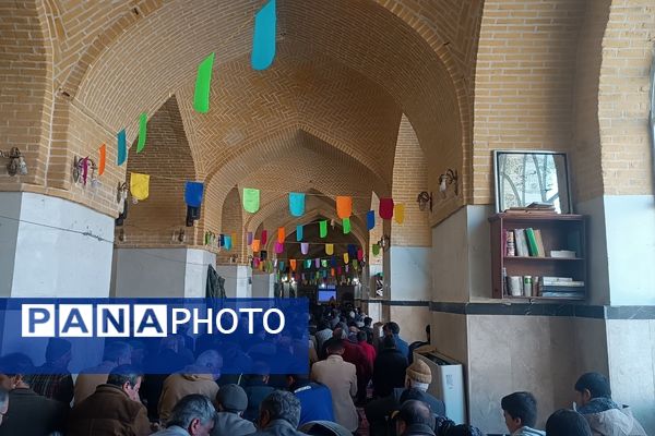 نماز عبادی و سیاسی جمعه در اولین روز از دهه فجر در نیشابور 