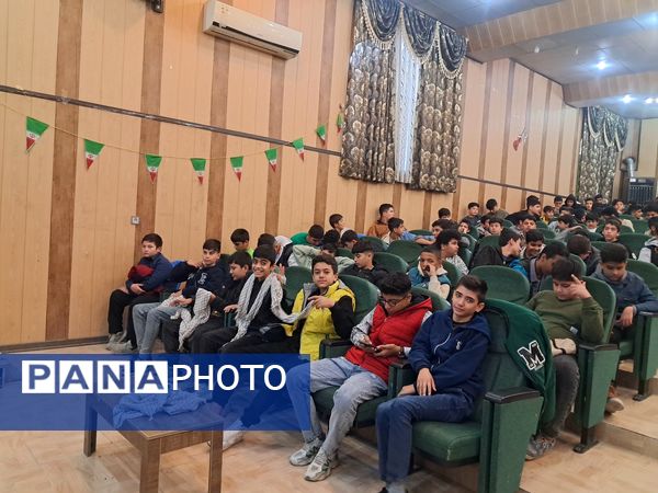 جشن روز دانش‌آموز در دبیرستان پژوهش آشخانه 