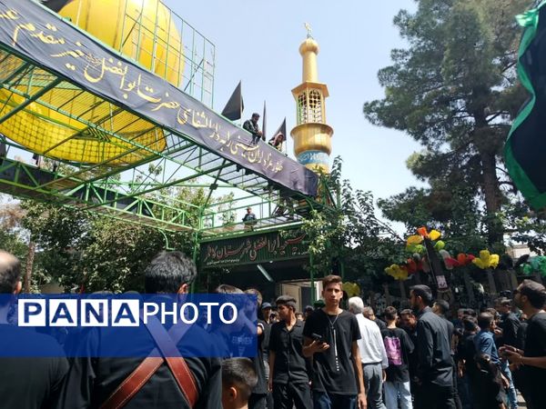 مراسم عزاداری عاشورای حسینی با حضور پرشور مردم و هیات‌های مذهبی شهرستان کاشمر 