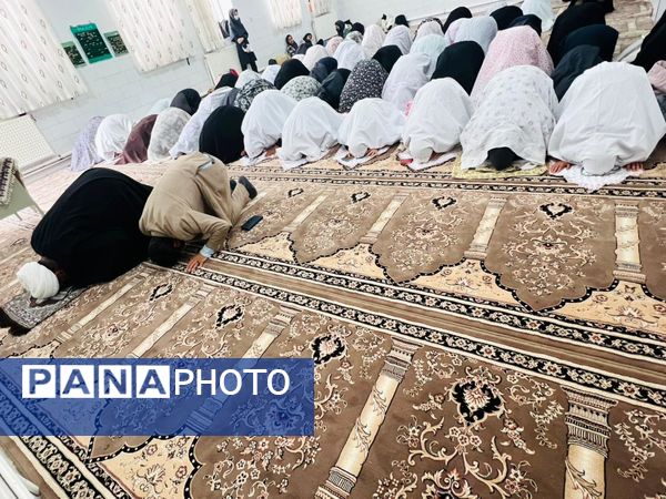 آیین تجلیل از برگزیدگان مسابقات قرآنی، فرهنگی و هنری در خاتم