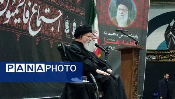 اجتماع عظیم فاطمیون در سالن شهدای شهرداری مشهد مقدس 