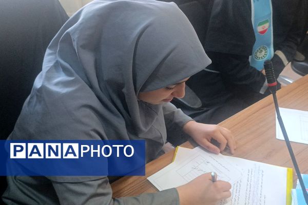 سیزدهمین دوره انتخابات شورای دانش آموزی دختران شهرستان نیشابور