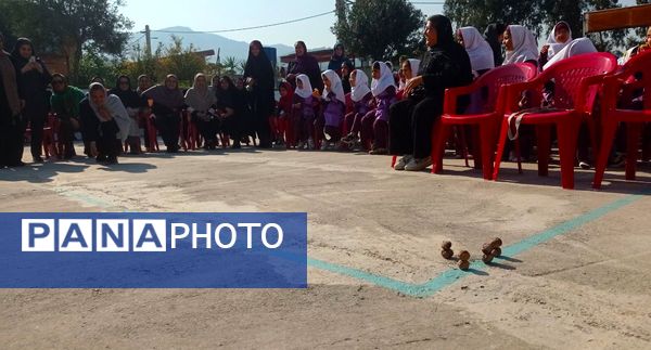 جشن هفته مازندران در دبستان نرجس خاتون گلوگاه 