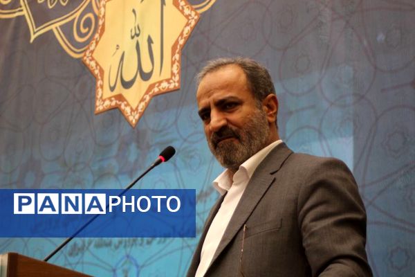اولین جلسه حوزه معاونت پرورشی منطقه ۶ با محوریت اصل نماز