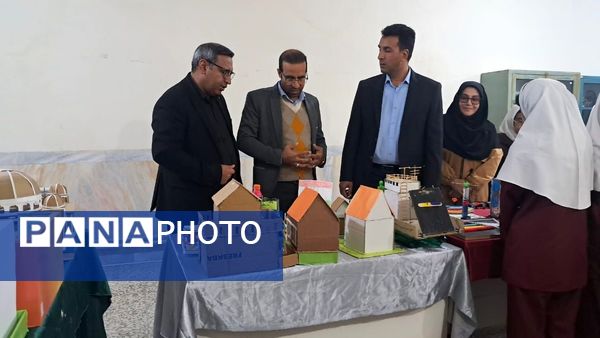 نمایشگاه جشنواره «نوین کاو» در پژوهش سرای دانش‌آموزی حاجی آباد