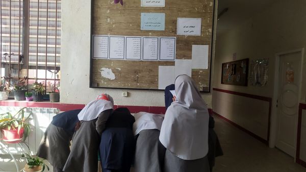 شور و شوق انتخاباتی در فضای دبستان شهید نجفی فدافن