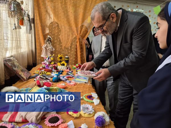 هفته ماها، فرصتی برای درخشش استعدادهای هنری دانش‌آموزان دبیرستان شهید همت