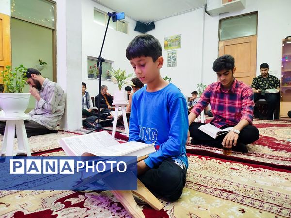 اختتامیه محفل انس با قرآن کریم انجمن قرآنی و هیئت محبان المهدی شهرستان کاشمر 