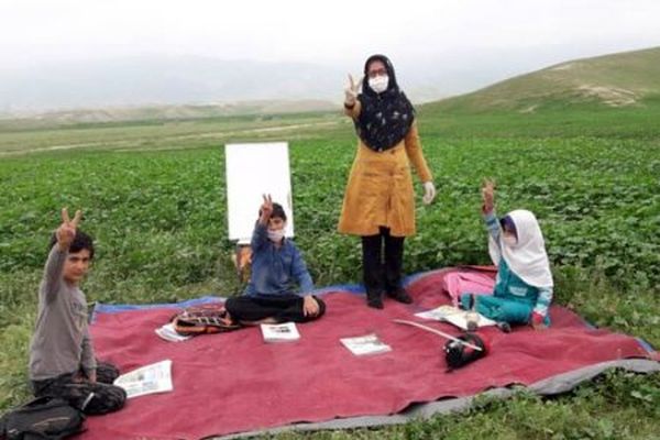 کمبود معلم در مناطق روستایی و محروم کشور معضلی جدی است
