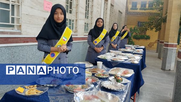 هفته سلامت روان در مدرسه هوشیار ناحیه ۱ مشهد 