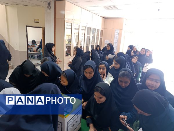 رقابت پرشور دانش آموزان در انتخابات شورای دبیرستان میرزا جعفر سروقد