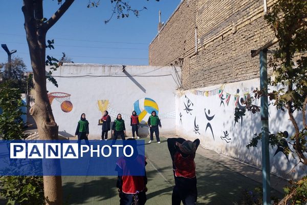 شور و هیجان داژبال در مهردخت؛ رقابت مهارت و نشاط به مناسبت هفته تربیت بدنی