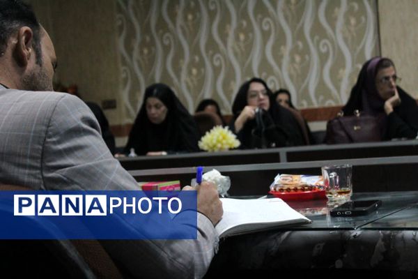 نشست مدیران مجری طرح نماد ناحیه یک یزد