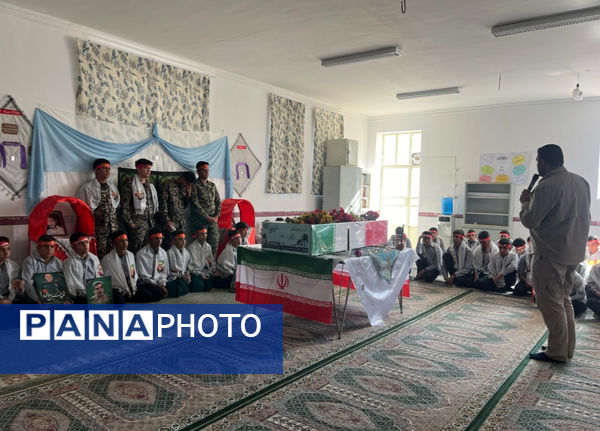 شهید گمنام، میهمان ویژه مدارس شهرستان خاتم شد