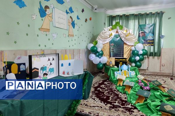 برپایی نمایشگاه قرآن و عترت در ناحیه دو شهرری 