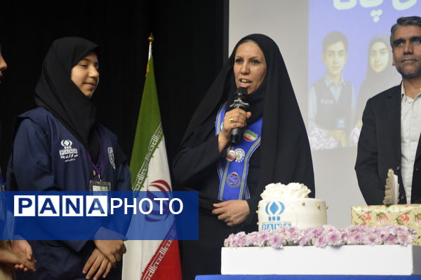 تجلیل از خبرنگاران ناحیه ۷ مشهد به مناسبت روز خبرنگار