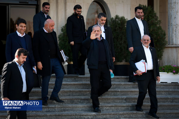 حاشیه جلسه هیات دولت