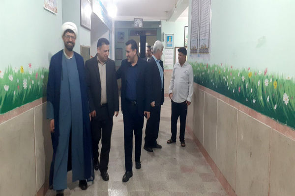 بازدید ناظران استانی از ستاد اسکان فرهنگیان دشتستان
