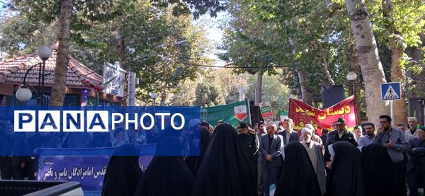 حضور پرشور مردم در راهپیمایی ۱۳ آبان طرقبه