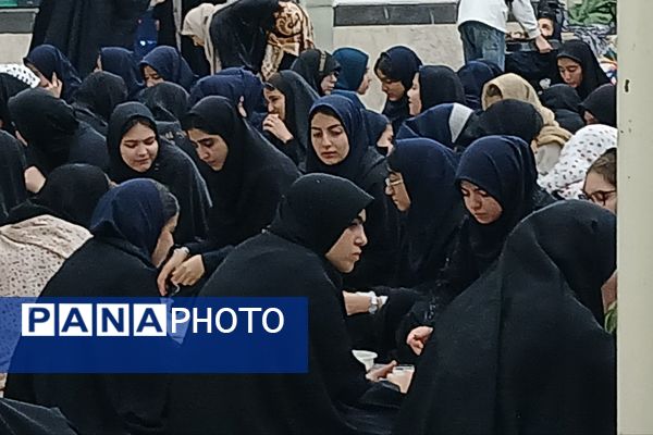 اختتامیه اعتکاف دانش‌آموزی رباط‌کریم با حضور مسئولان