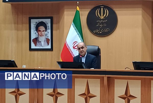 دیدار صمیمی تشکل های دانش آموزی با استاندار گیلان