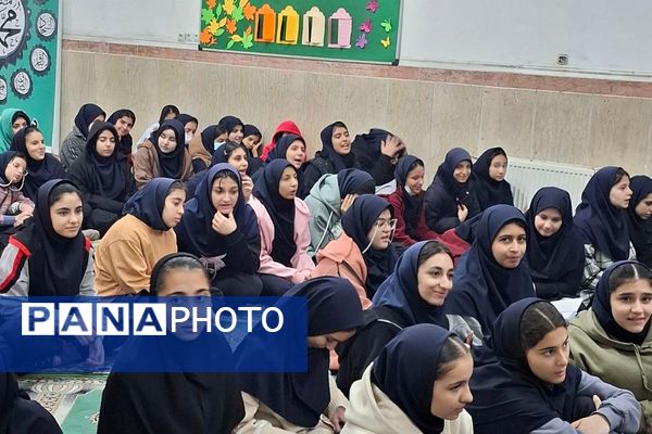 در سوگ مادرِ وفا