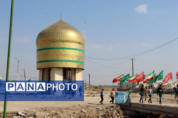 بازدید کاروان راهیان نور خراسان شمالی از یادمان اروند رود 