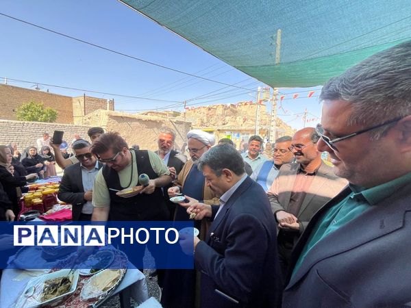 جشنواره گردشگری غذاهای بومی‌ _ محلی 