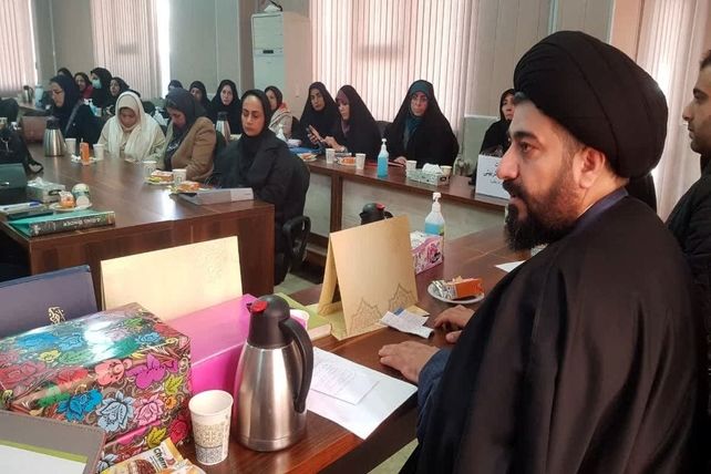 جلسه بصیرت افزایی 9 دی معاونین پرورشی رودهن