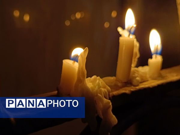 شمع‌های اشک و آه مشهد در سوگ شام غریبان