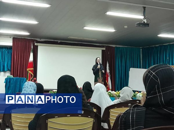 برگزاری آزمون خبرنگاری و مجری‌گری در ناحیه 2 ساری
