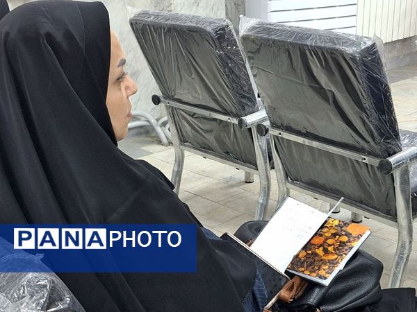 جلسه فصلی مدیران دوره اول متوسطه قائمشهر