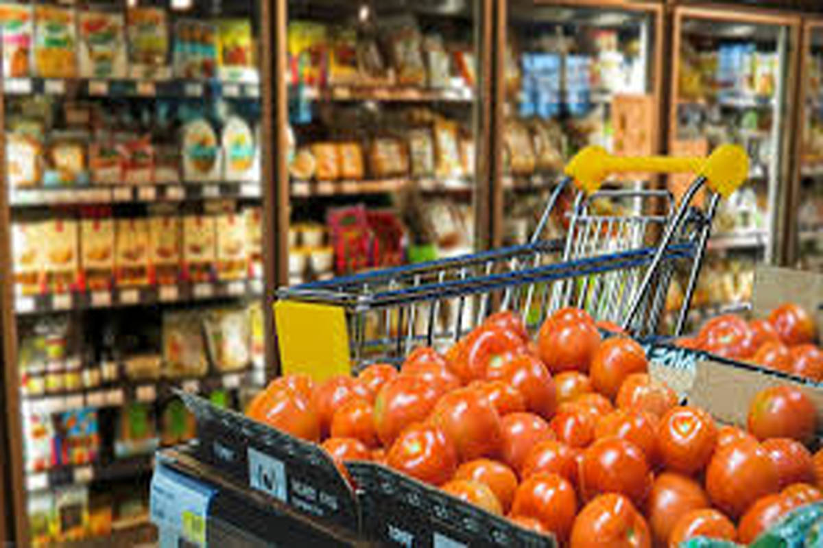 کاهش ۴۸ درصدی تورم مواد غذایی ایران در سال گذشته