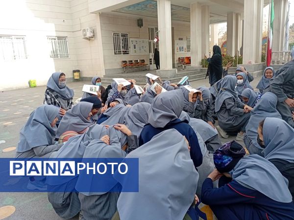 مانور زلزله در دبستان مصلی نژاد حضرت زینب(س)